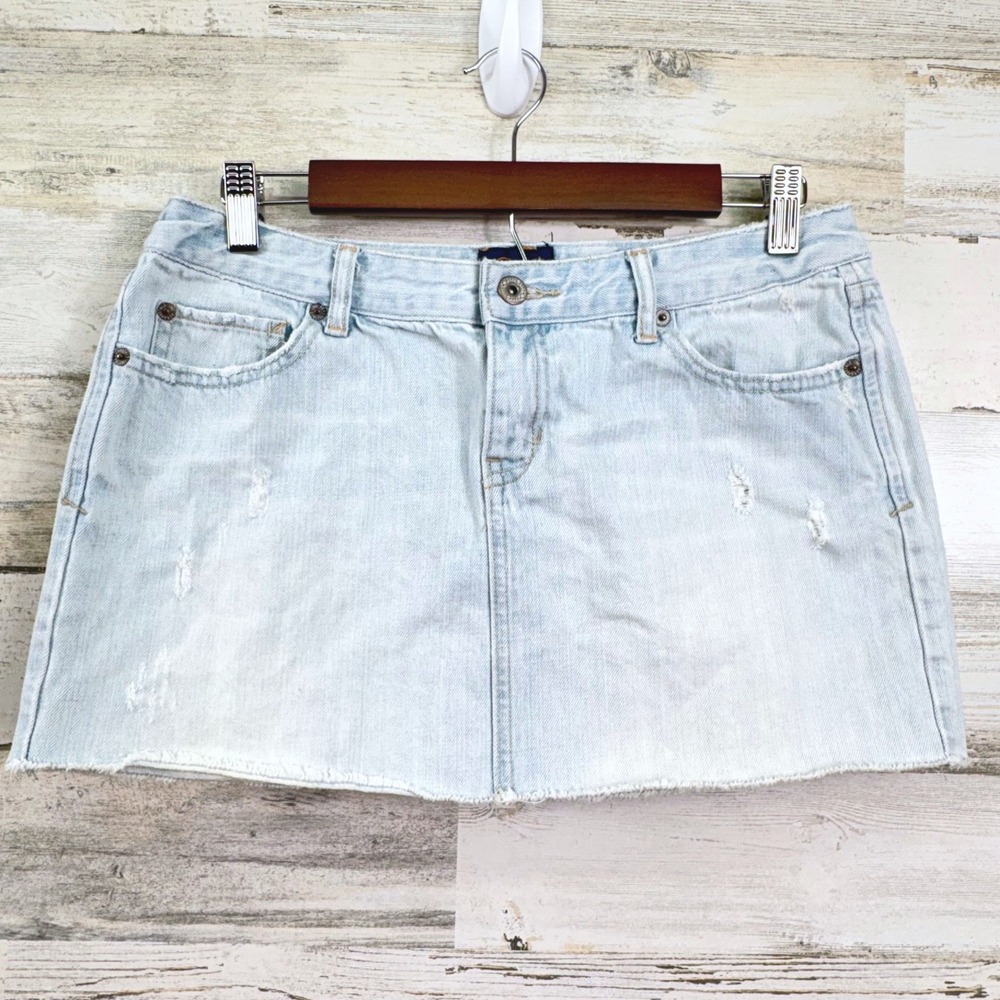 Aeropostale‎ Jean Mini Skirt 7/8 Light Wash Distressed Raw Hem Y2K Indie Denim